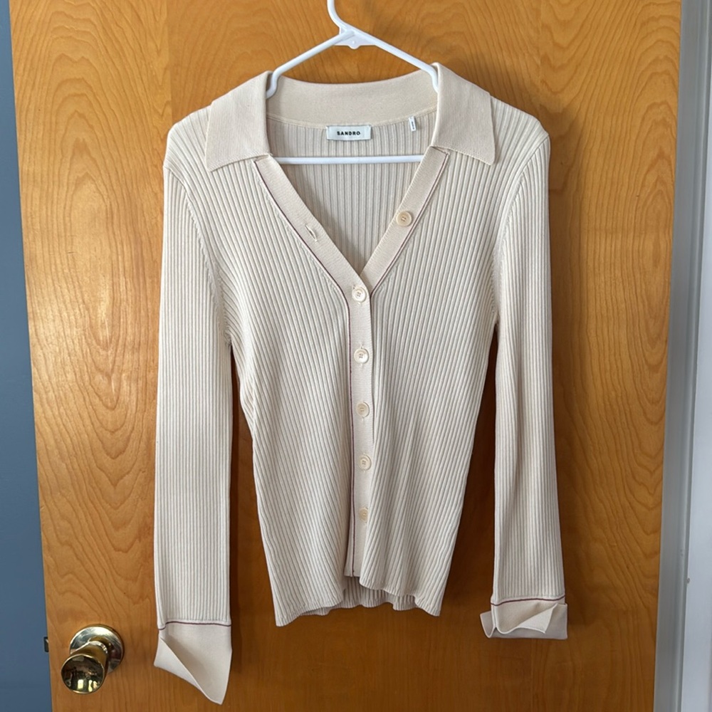 Sandro Spread Collar V Neck Cream Ribbed Cardigan Size: 2/Medium